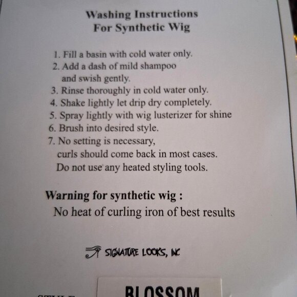 Short Wavy Synthetic Blossom Wig Daily Highlights Bangs Curly Light Dark Brown - Picture 8 of 9